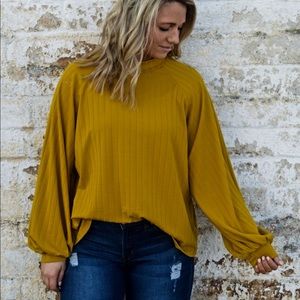Piper Mustard Top